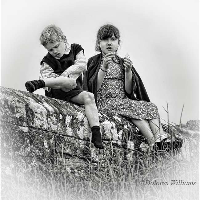 Mono_1_Halcyon-Days_Dolores-Williamsweb