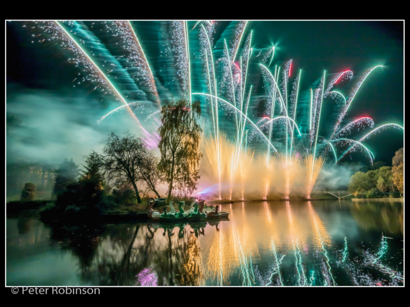 Peter Robinson – 3_Firework Reflections_G_19-2