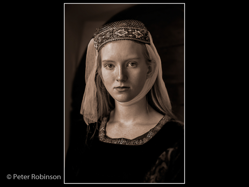 Peter Robinson – 3_Lady in Waiting_G_19_PRINT-2