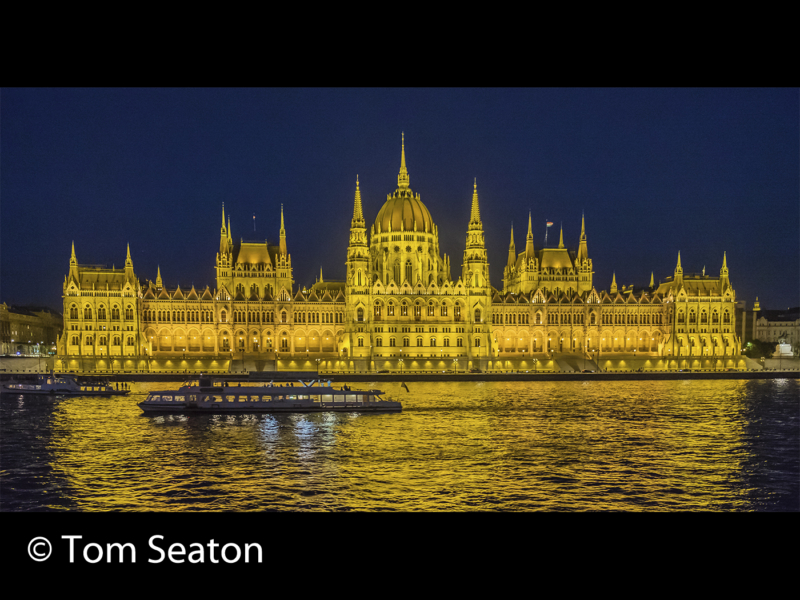 Tom Seaton – 4_Evening Cruise Budapest_G_05-2