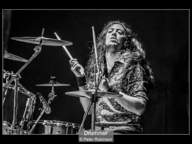19_Drummer_Peter Robinson