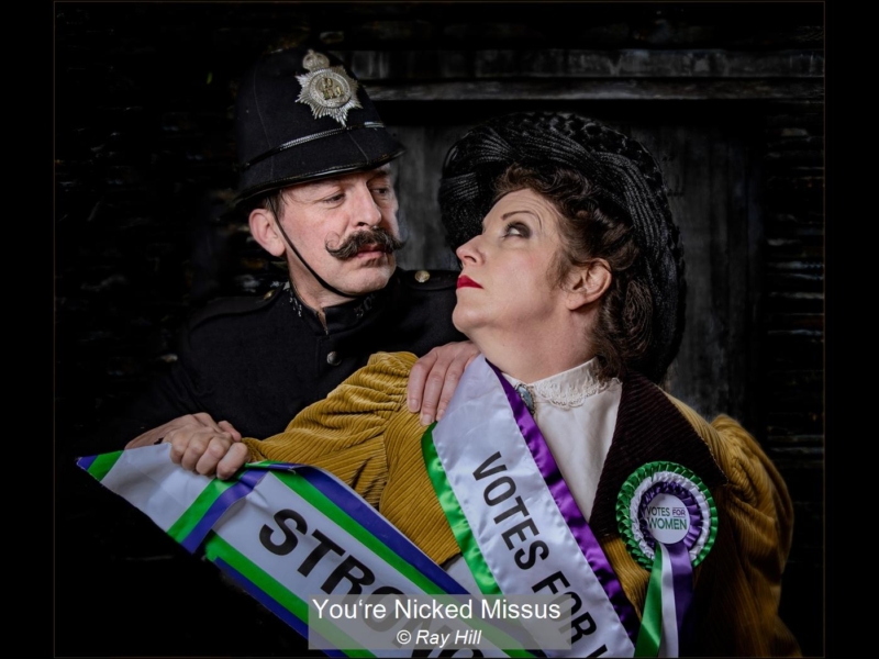14_You‘re Nicked Missus_Ray Hill
